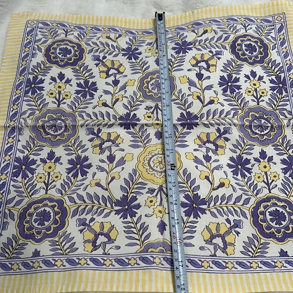 WILLIAM SONOMA BUNDLE OF OF 2 NAPKINS 2 PLACEMATS.